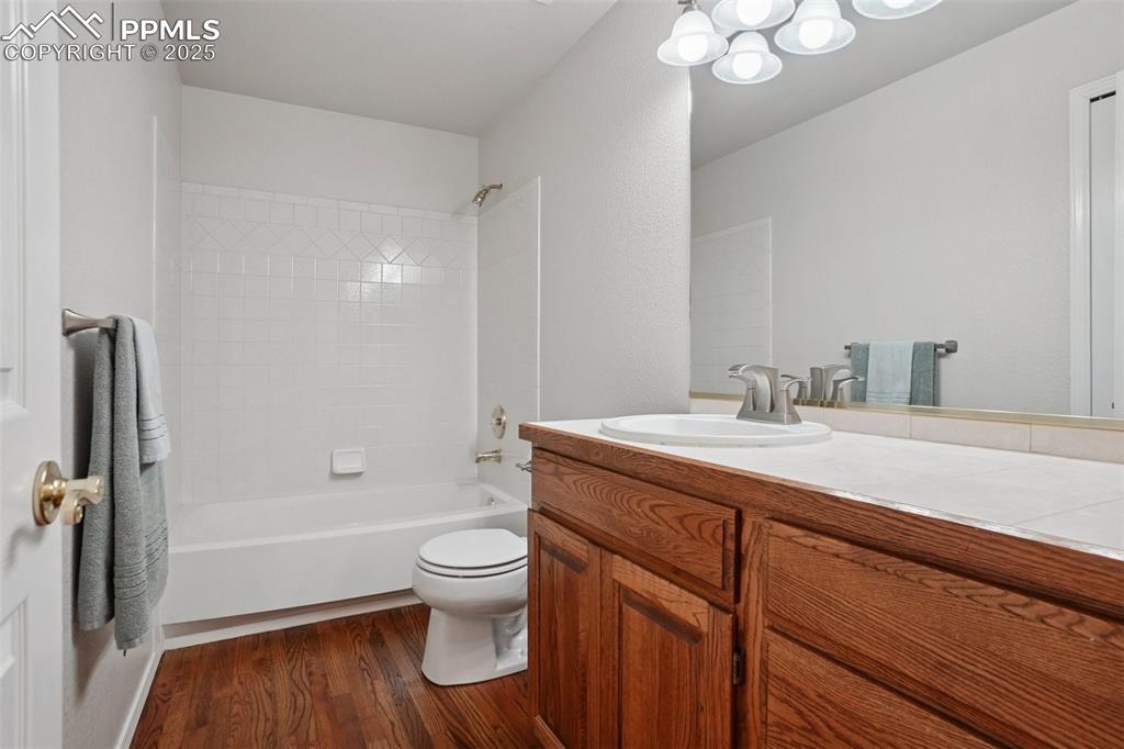 Image 18 of 42: Main floor secondary bathroom.