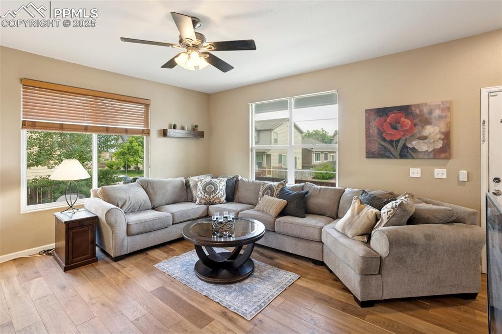 Image 8 of 36: Living Room