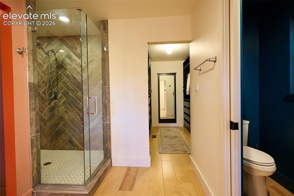 Image 23 of 41: Master Bathroom
