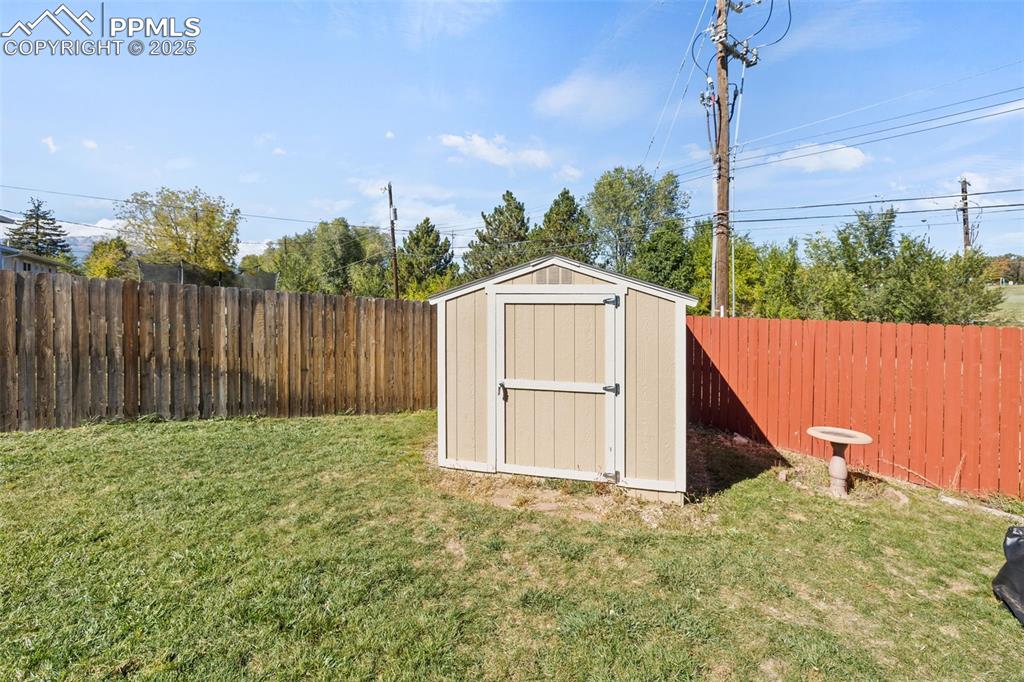 Image 32 of 50: Out Buildings