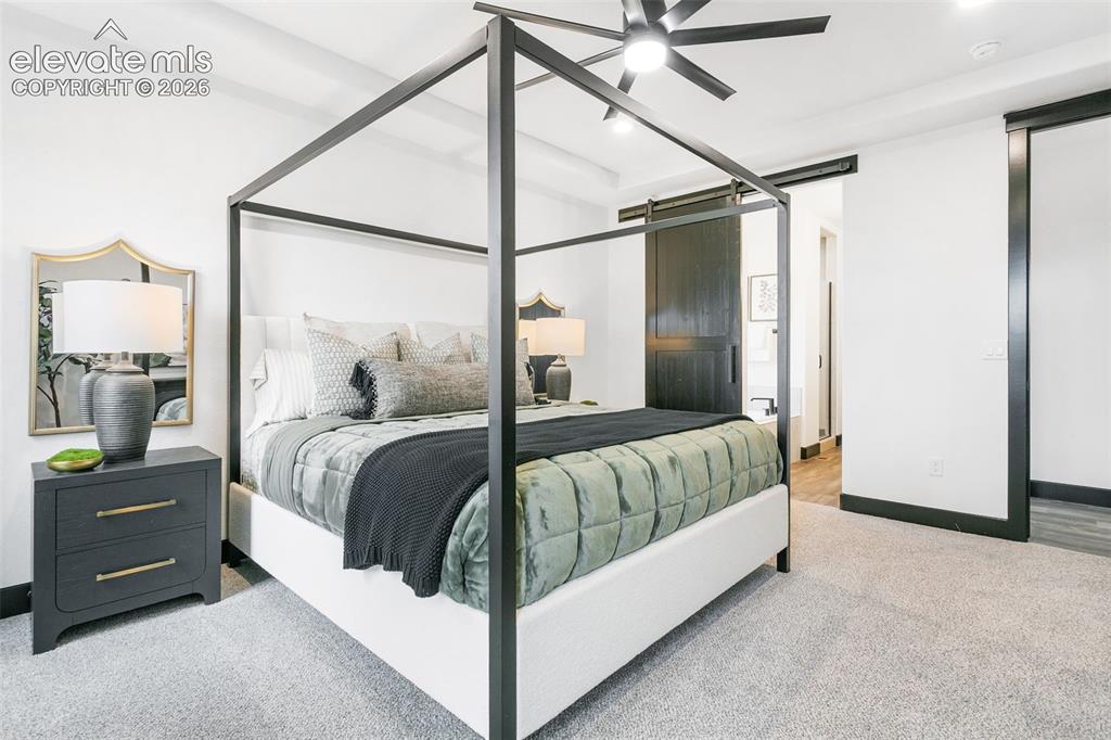 Image 15 of 22: Bedroom