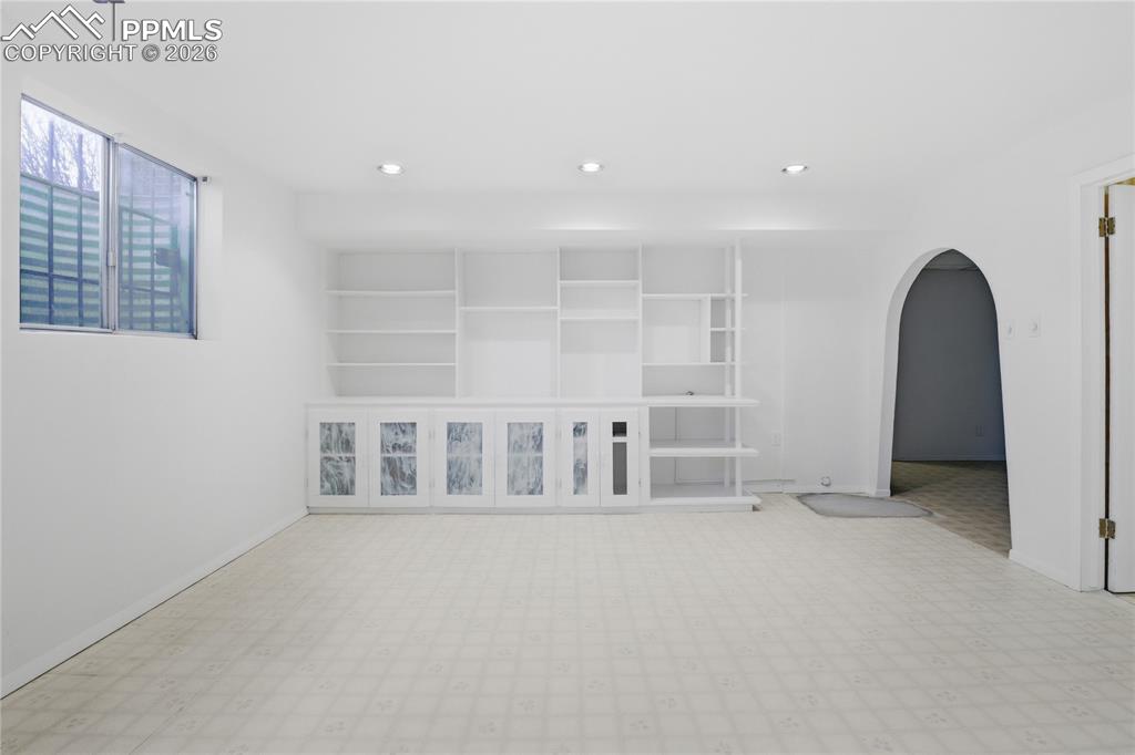 Image 33 of 41: Basement