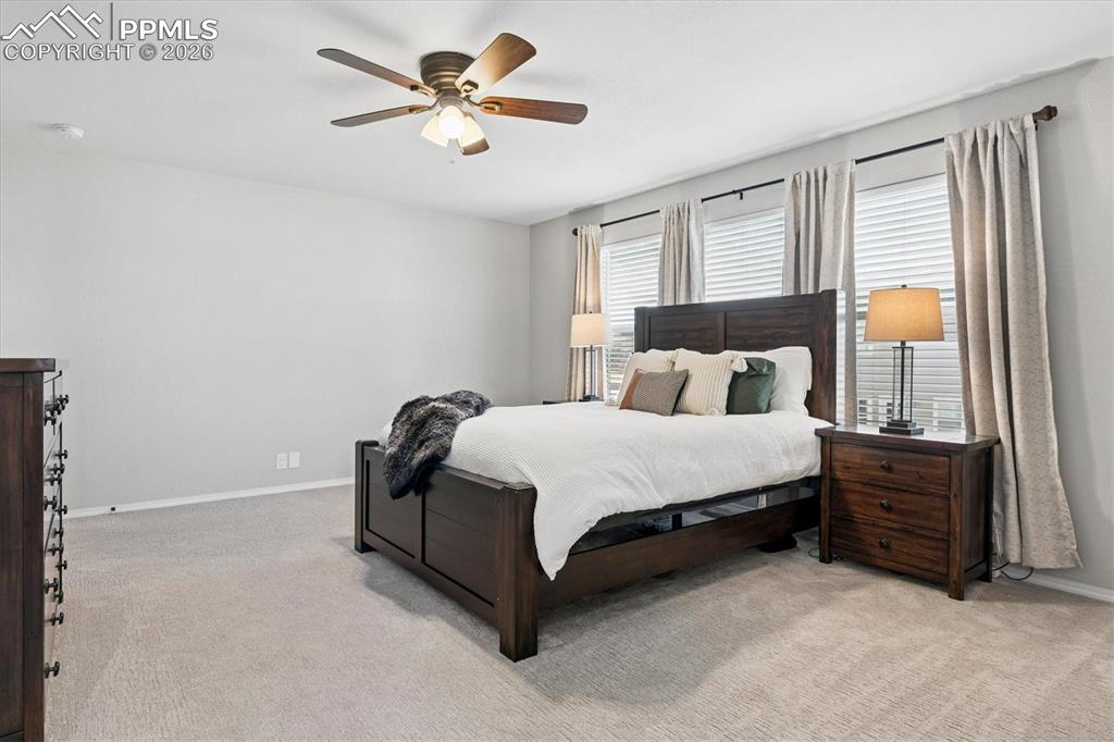 Image 20 of 41: Bedroom