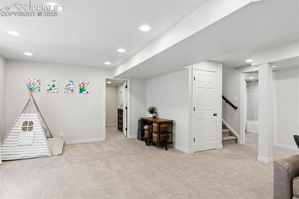 Image 31 of 41: Game Room