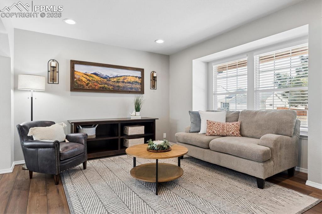 Image 5 of 41: Living Room