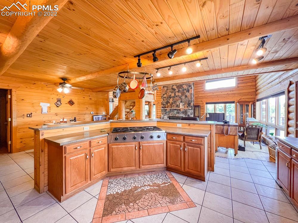 Listing 9089602, Image 10 of 47