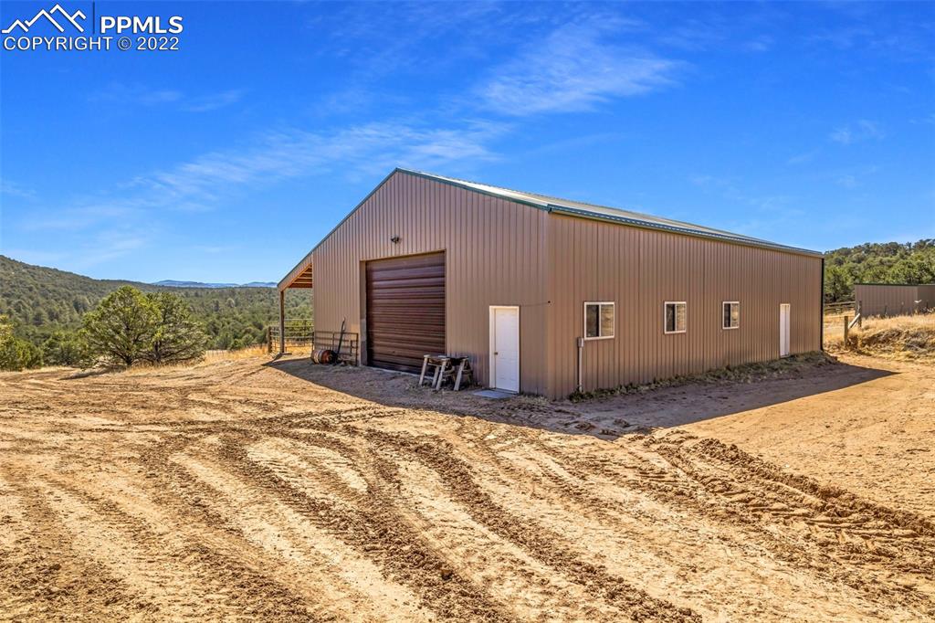 Listing 9089602, Image 2 of 47