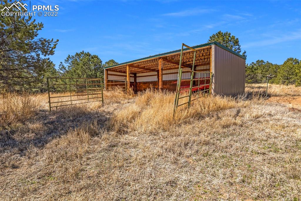 Listing 9089602, Image 32 of 47