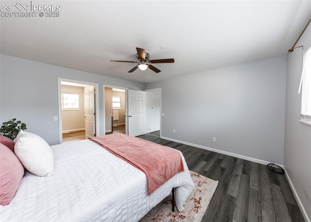 Image 18 of 42: Bedroom