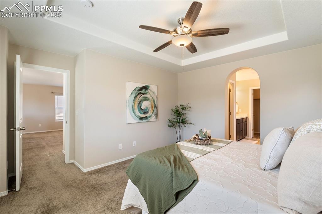 Image 25 of 39: Bedroom