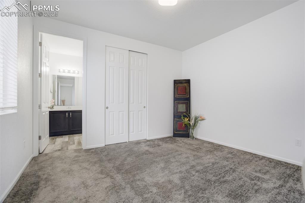 Image 19 of 49: Bedroom