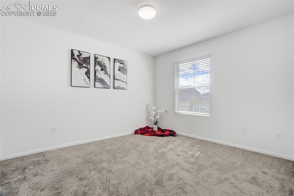 Image 36 of 49: Bedroom