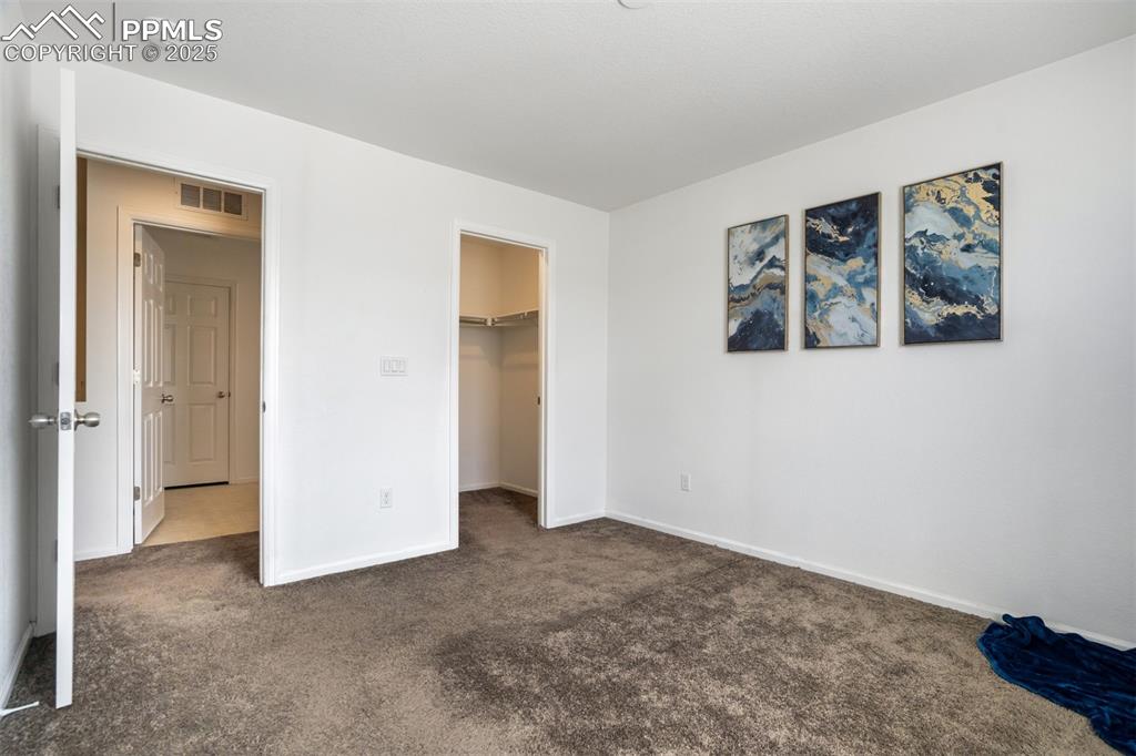 Image 39 of 49: Bedroom