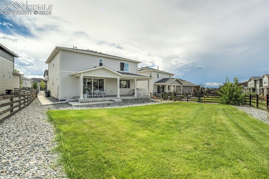 Image 46 of 49: Back of Structure