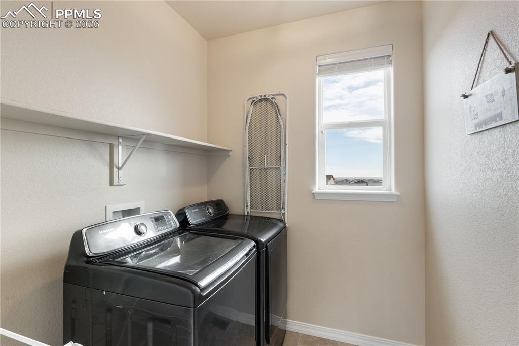 Image 27 of 41: Laundry