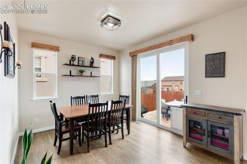 Image 6 of 41: Dining Area