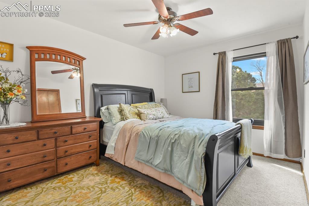 Image 23 of 38: Bedroom