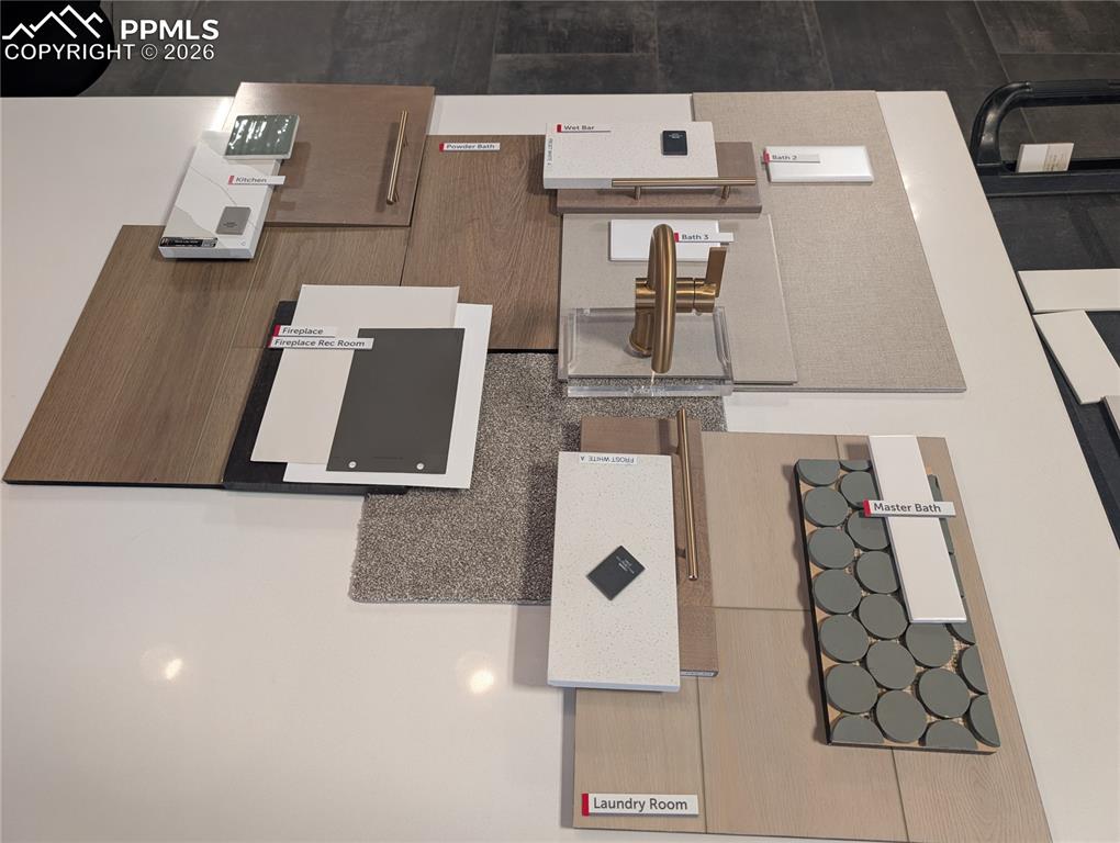 Image 2 of 2: Interior color selections