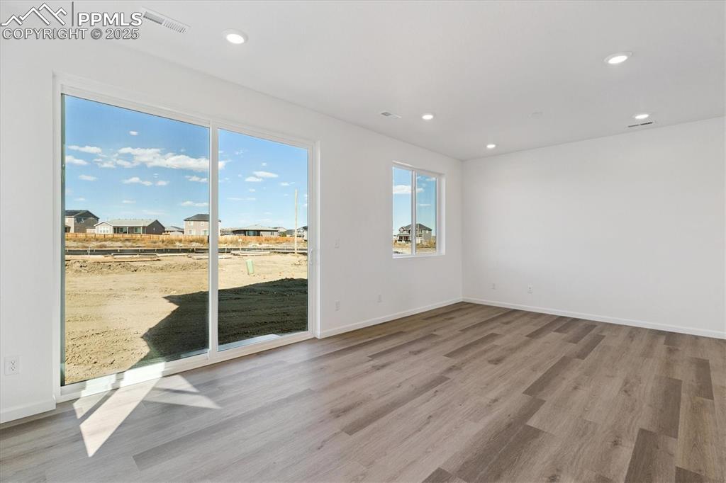 Image 17 of 21: Other