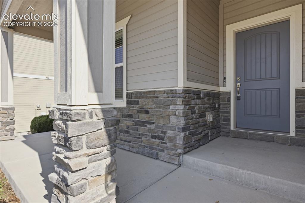 Image 41 of 46: Entry
