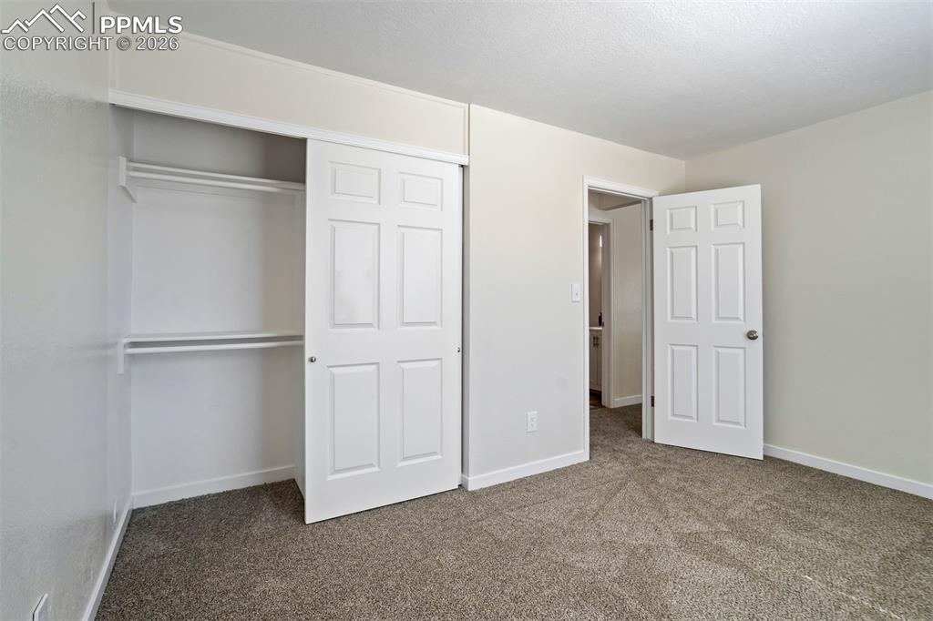 Image 27 of 46: Bedroom