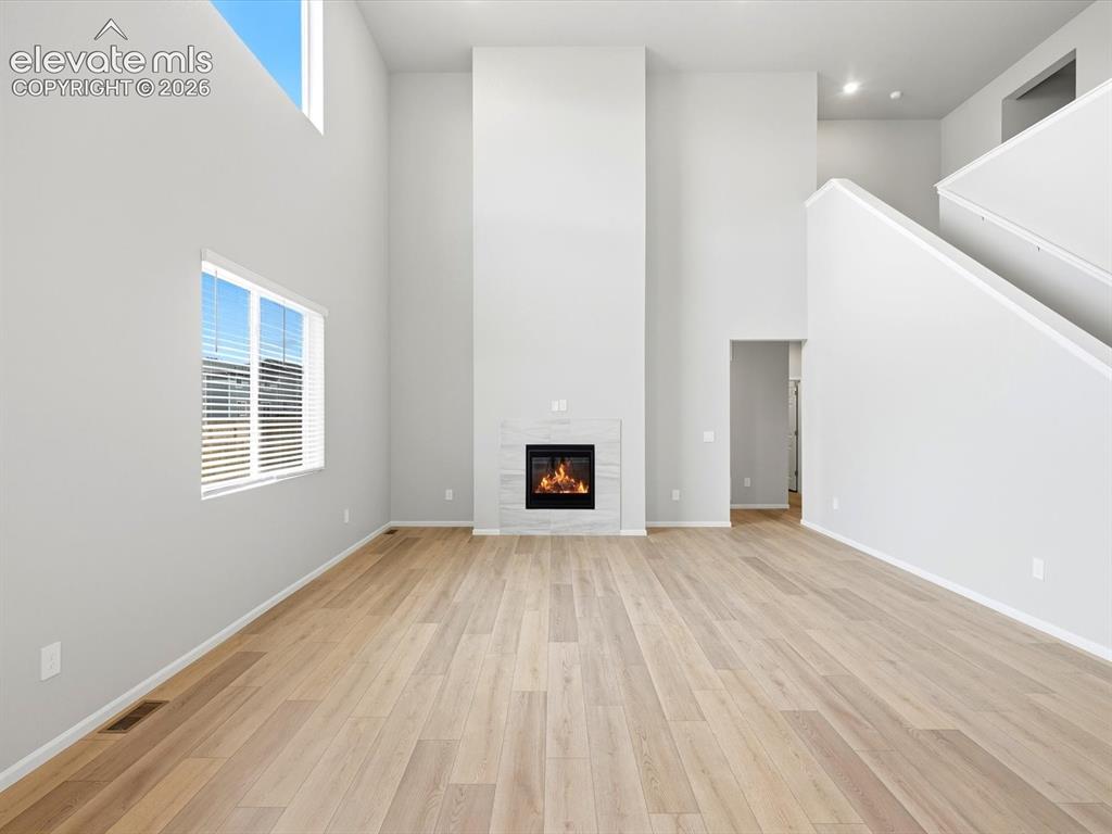 Image 12 of 39: Living Room