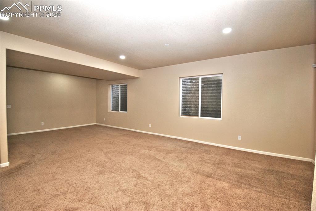 Image 26 of 38: Family Room