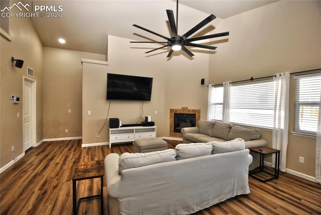 Image 3 of 38: Living Room