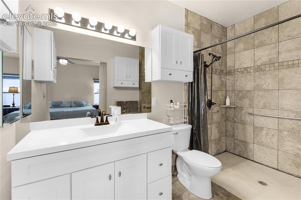 Image 20 of 45: Master Bathroom