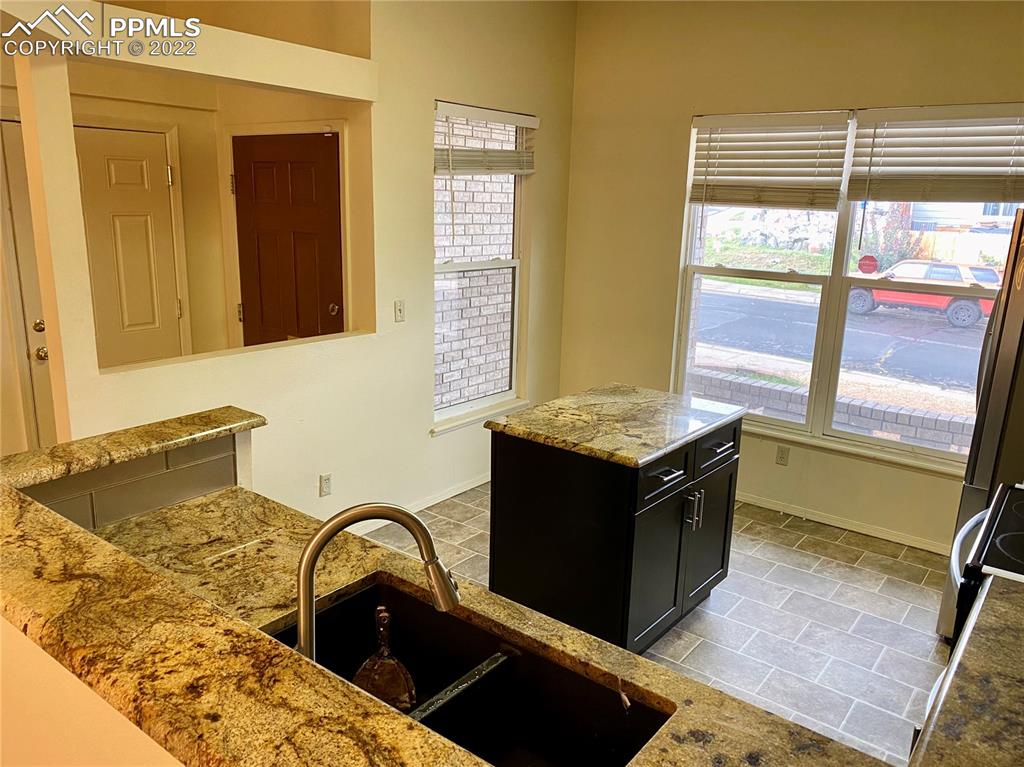 Listing 9110416, Image 5 of 37