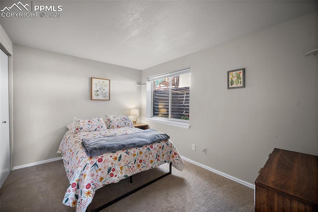 Image 41 of 47: Bedroom