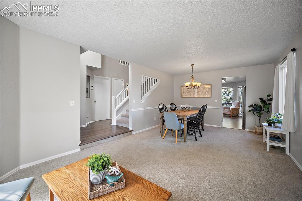 Image 6 of 47: Dining Area