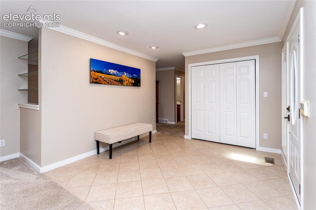 Image 11 of 49: Entrance Foyer