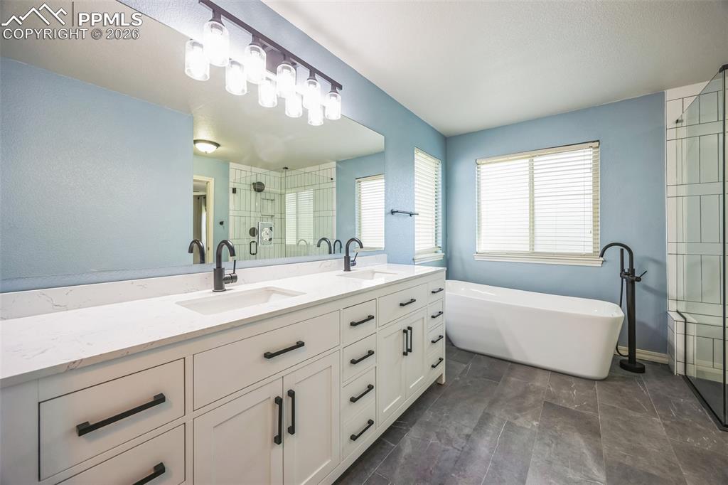 Image 20 of 29: No Description Available