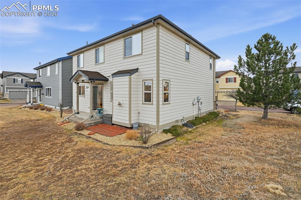 Image 16 of 18: Back of Structure