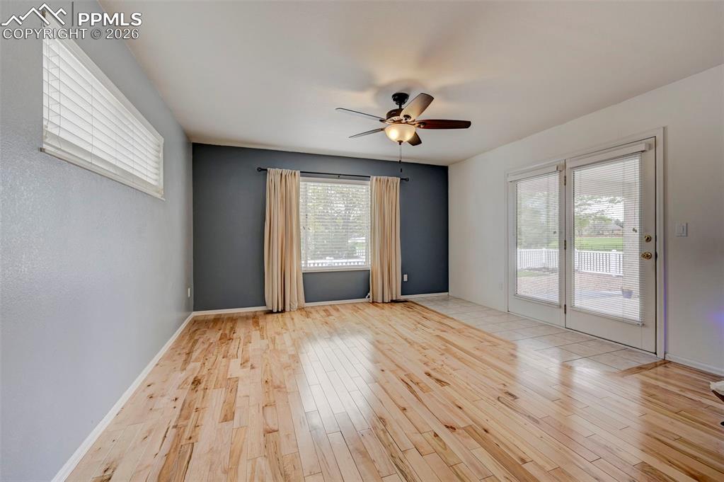 Image 12 of 38: Office