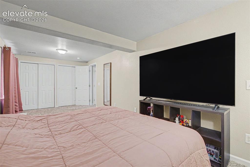 Image 33 of 41: Bedroom