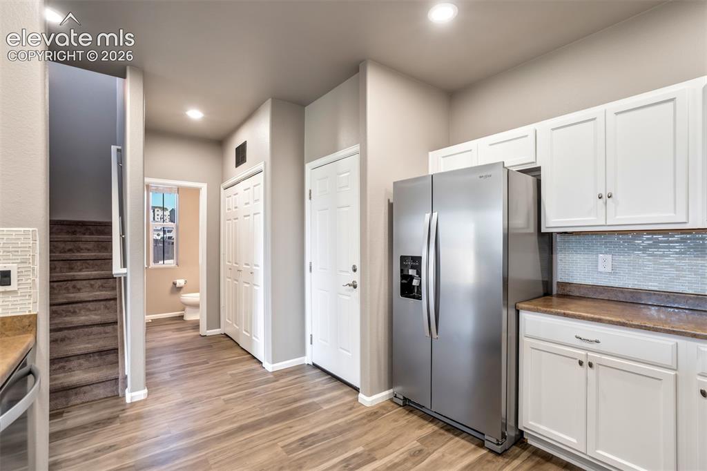 Image 15 of 50: Kitchen