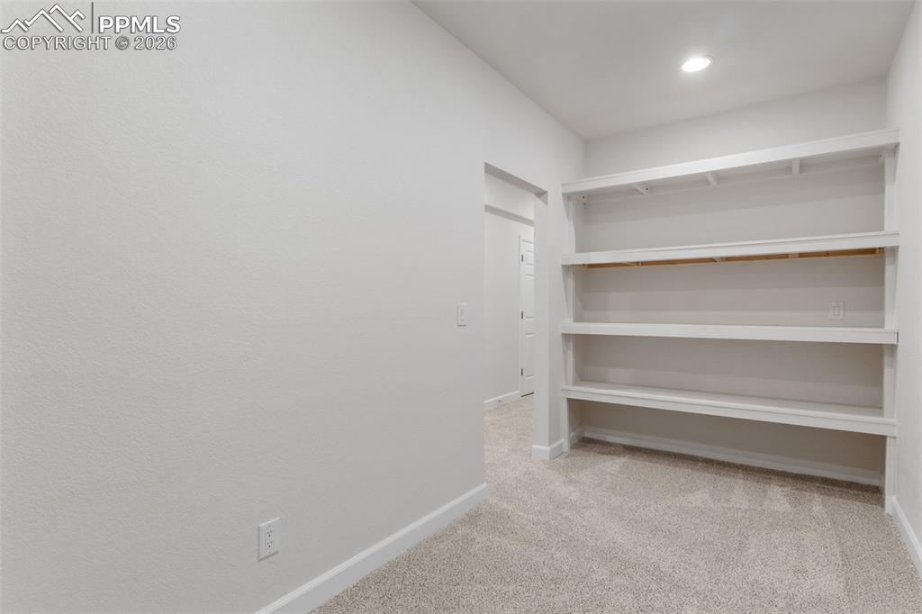 Image 41 of 50: Storage