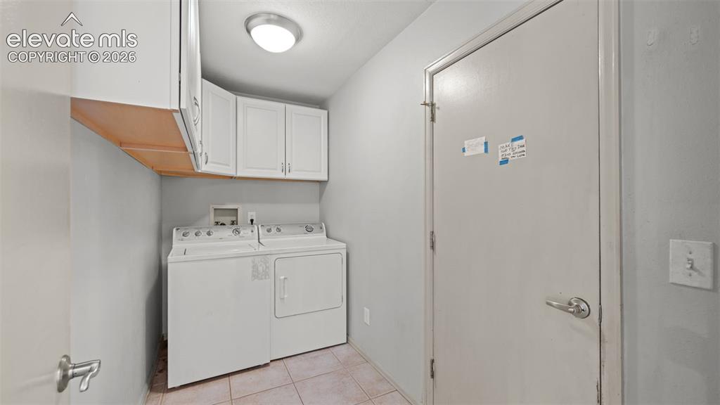 Image 14 of 43: Laundry