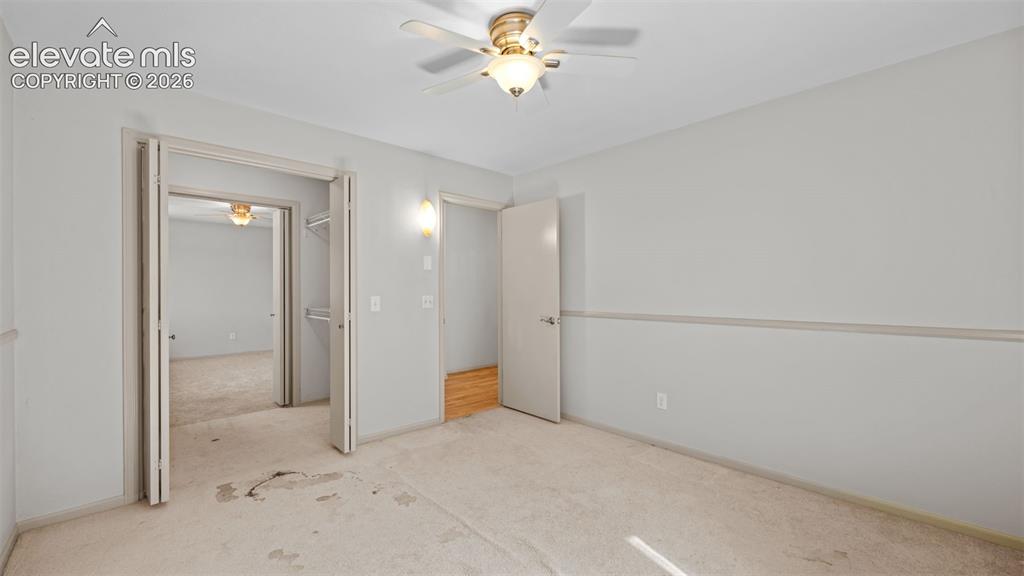 Image 18 of 43: Bedroom