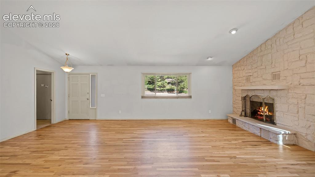 Image 7 of 43: Living Room