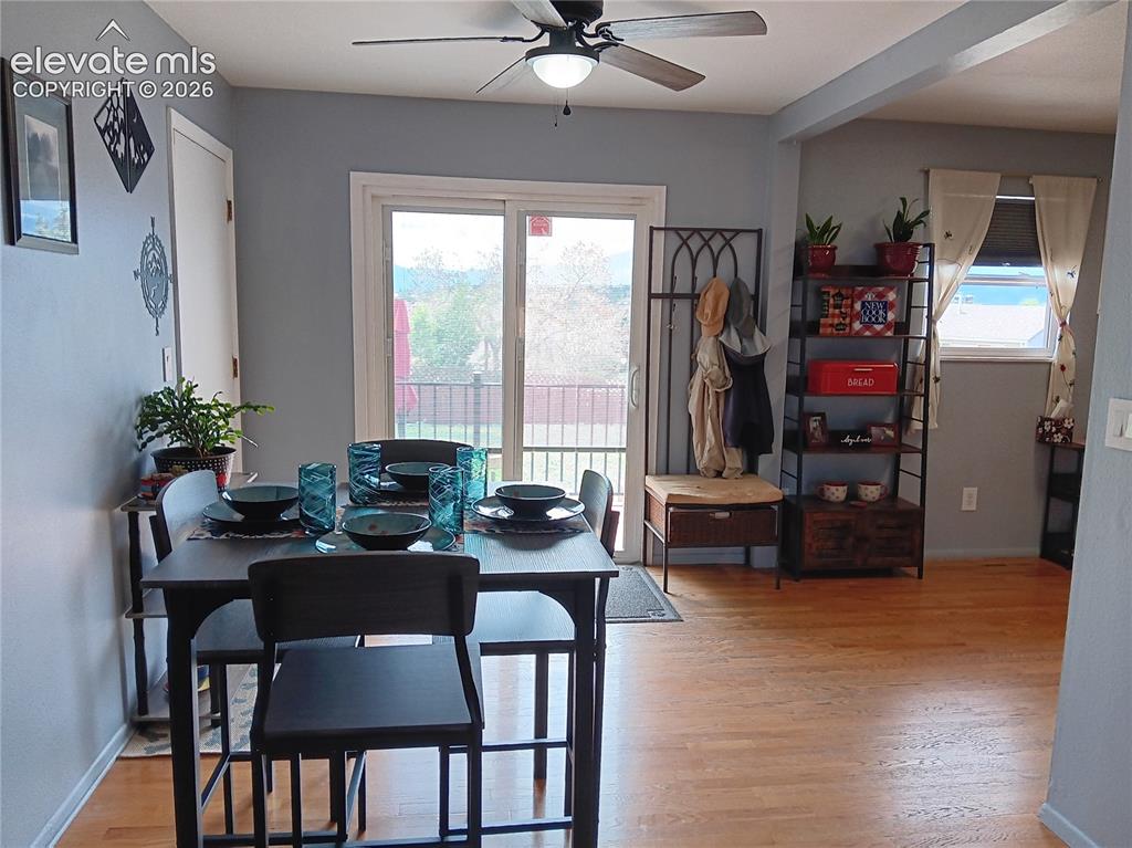 Image 13 of 37: Dining Area