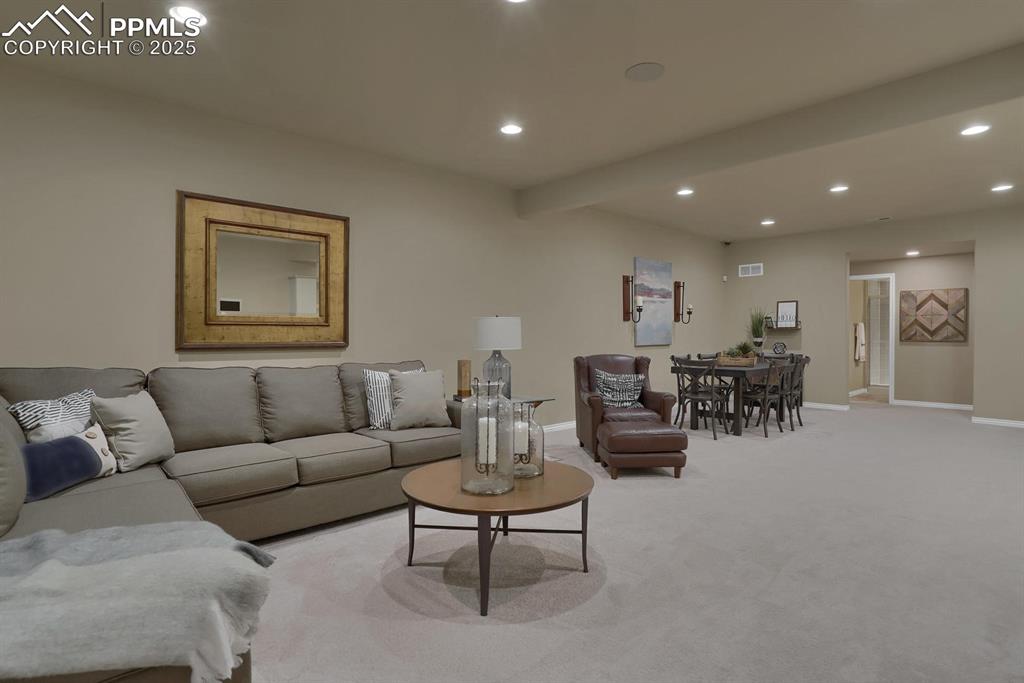Image 13 of 14: Same Floor Plan, Different House