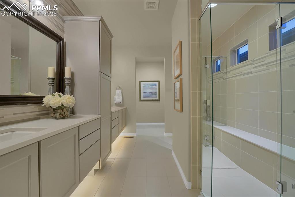 Image 8 of 14: Same Floor Plan, Different House