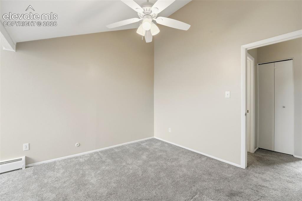 Image 23 of 44: Master Bedroom
