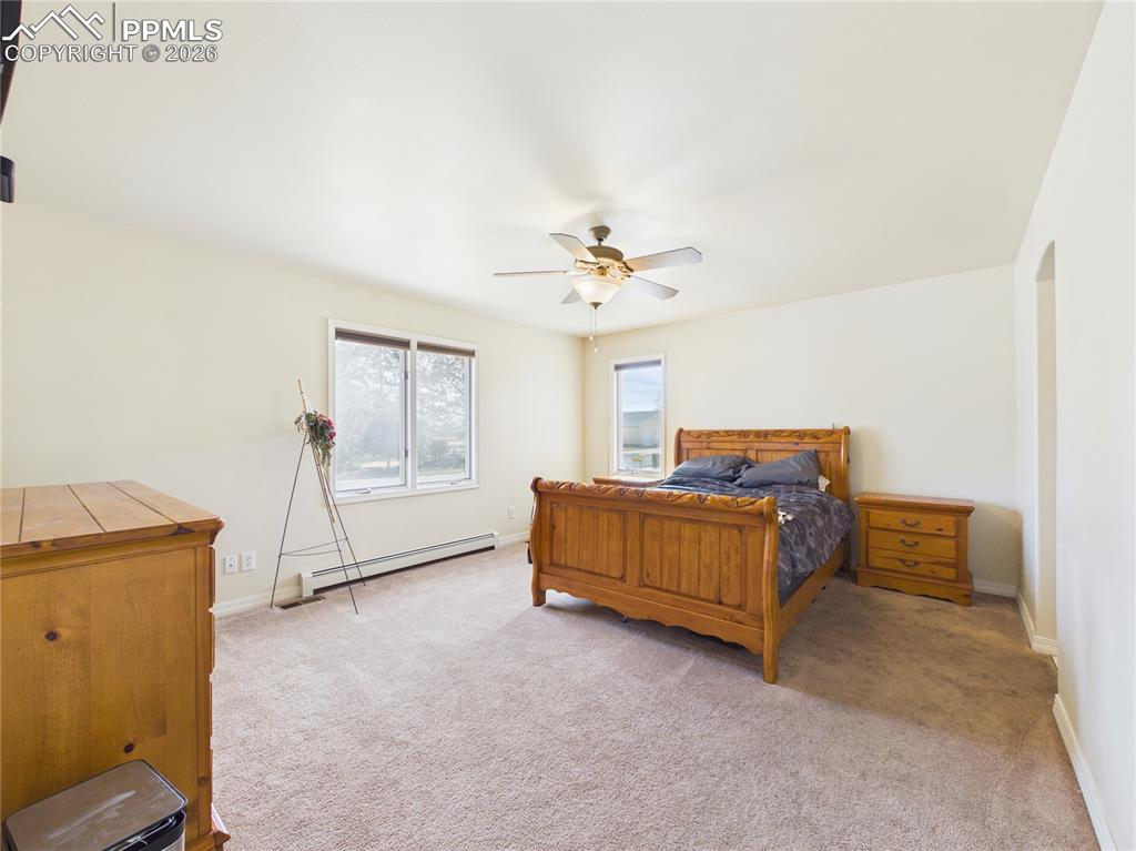 Image 15 of 48: Bedroom