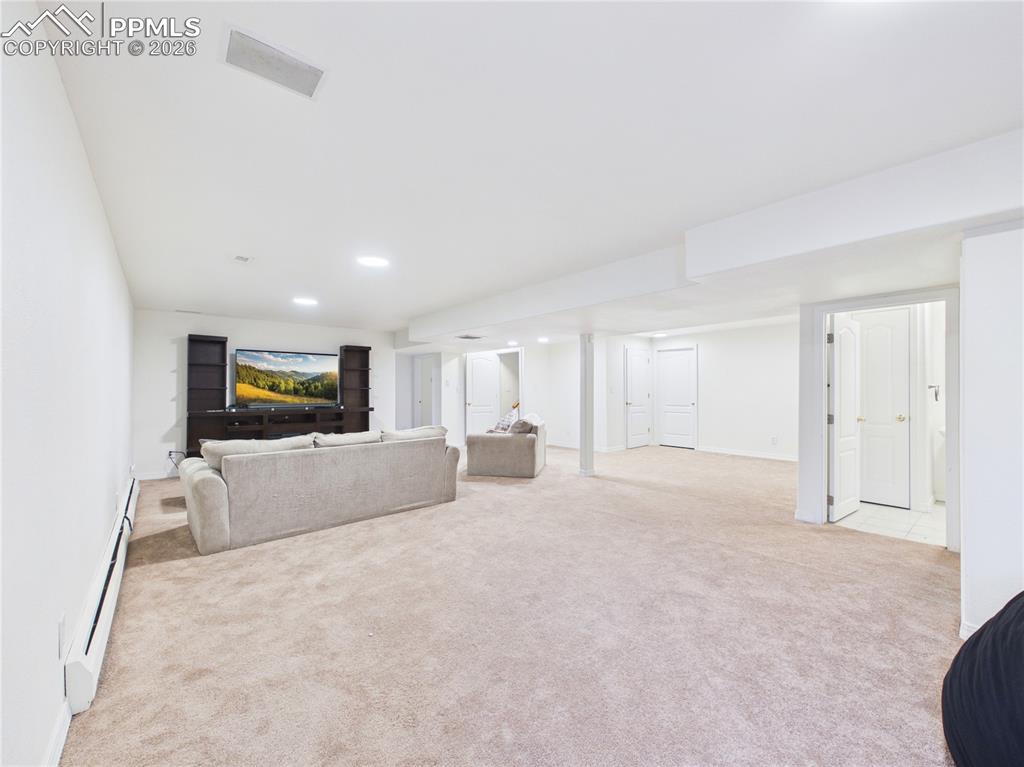 Image 31 of 48: Living Room