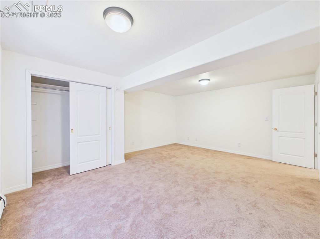 Image 35 of 48: Bedroom