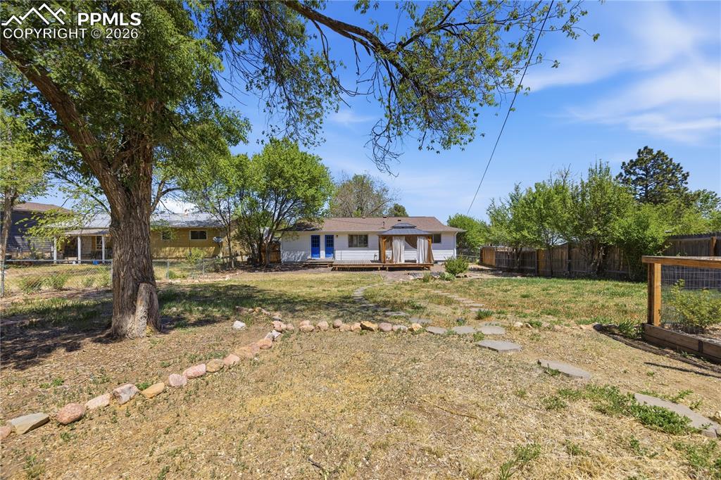 Image 5 of 33: Virtually Staged